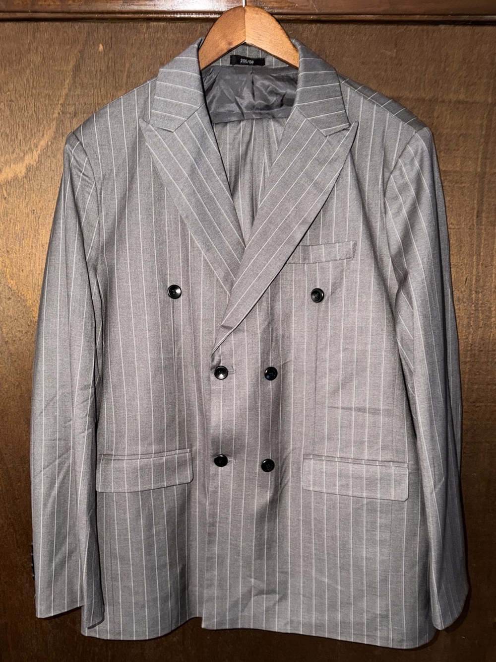 Men’s 48R 40X34 gray pinstriped double breasted suit / NEW